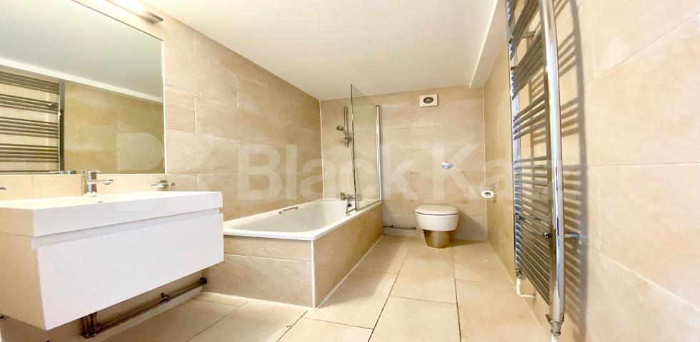 			VIRTUAL TOUR AVAILABLE!, 1 Bedroom, 1 bath, 1 reception Apartment			 ABILITY PLAZA-KINGSLAND ROAD, DALSTON/HAGGERSTON